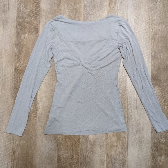 CAbi Gray Long Sleeve Blouse size small - Picture 8 of 8